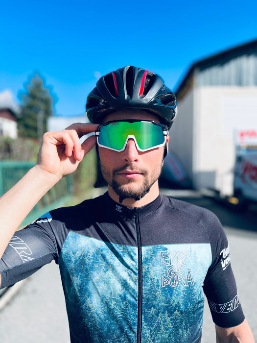 Summit pink-black cat.3